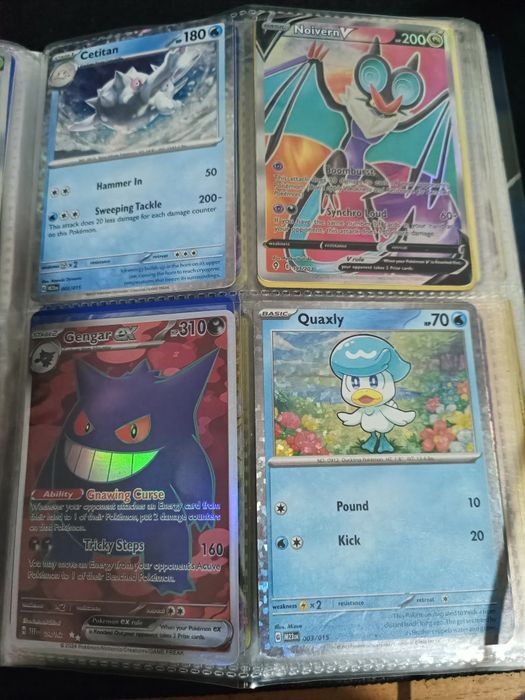 Cartas Pokémon em ótimo estado