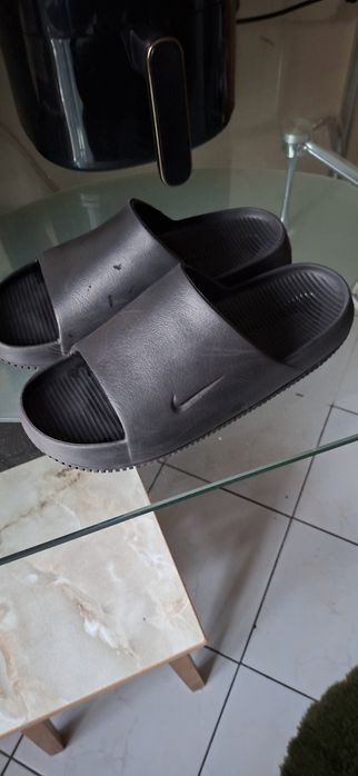 Klapki  Nike  CALM  SLIDES .