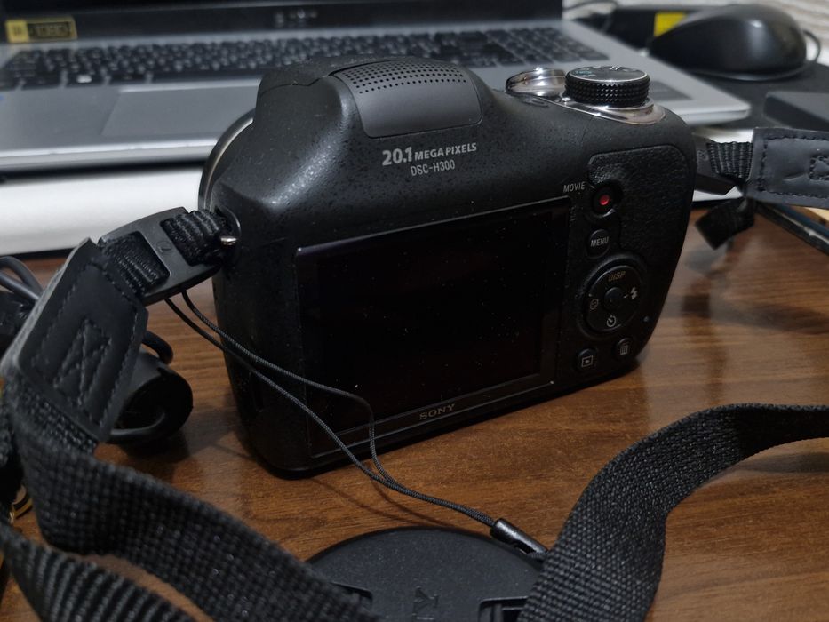 Комплект Фотоапарат Sony Cyber-Shot DSC-H300 Black