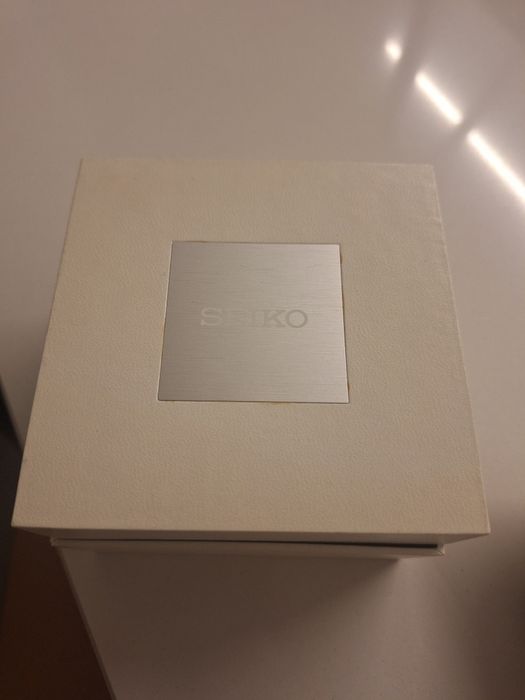 Seiko solar mulher