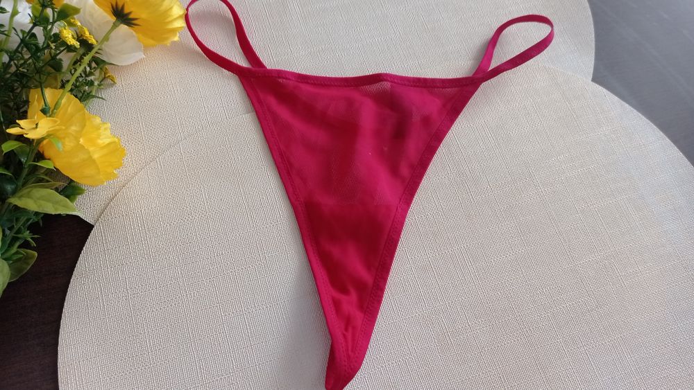 40 42 knickerbox majtki stringi czerwone cienkie
