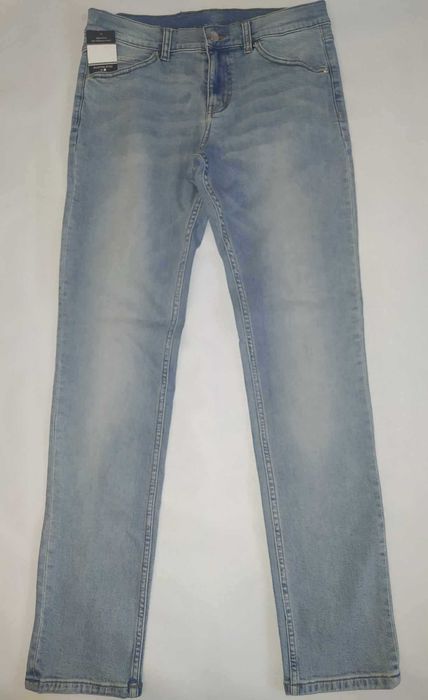 Джинси  ( нові )