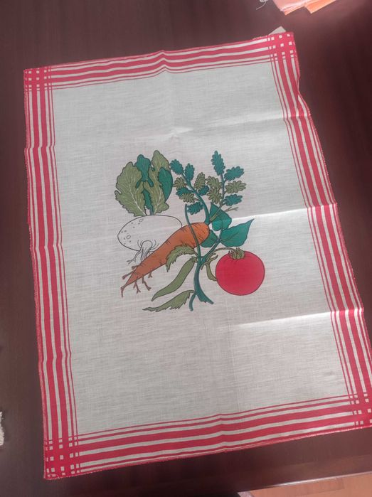 Quatro panos de cozinha