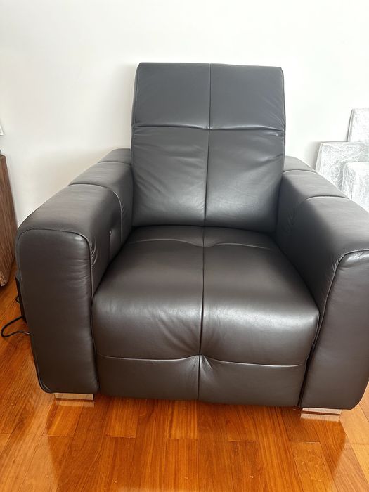 Sofás elétricos em pele Castanho
