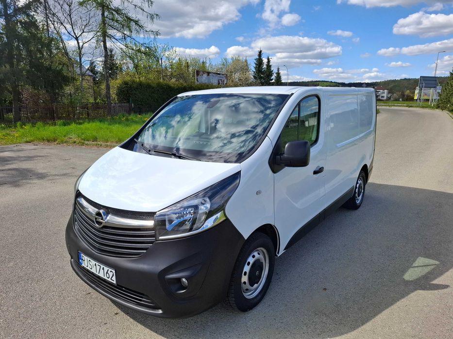 Opel Vivaro B 1.6 Diesel 90KM 2016r Klima Navi Tempomat BDB Stan!