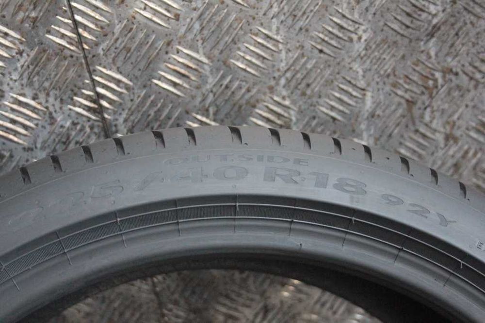 225/40/18 Pirelli Cinturato P7 225/40 R18 92Y XL 2024r