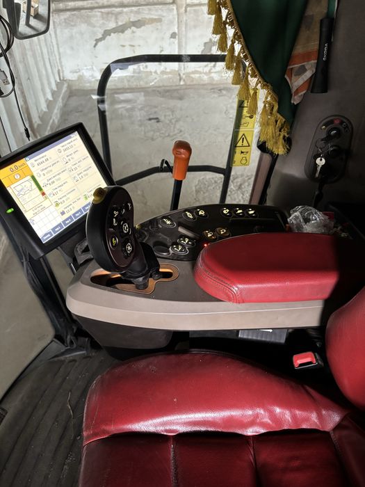 Комбайн Case IH 6140