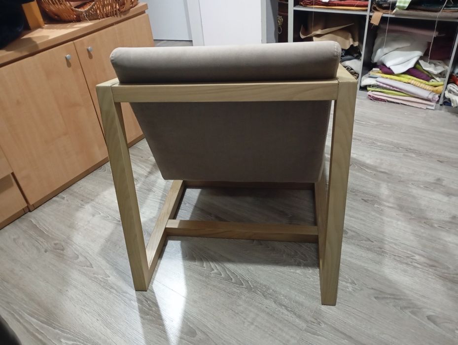 Cadeirão moderno