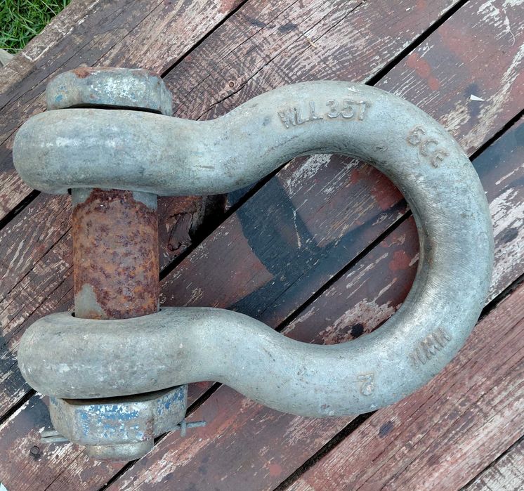 Szakla Omega ze sworzniem  35 ton