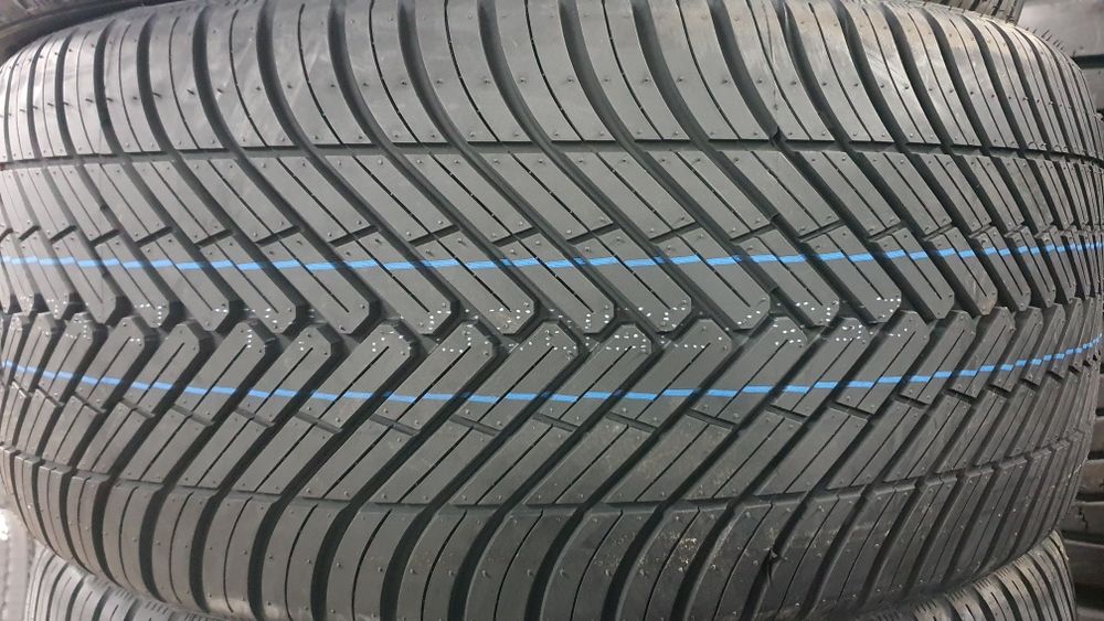 4 x 255/35 R20 97Y XL Sprzedam opony nowe całoroczne Fortuna ! Zaprasz