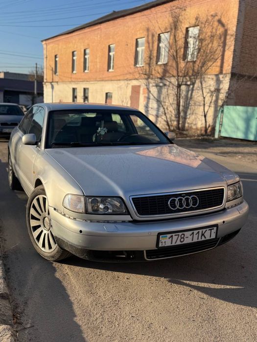 Ауді а8 д2 1998р