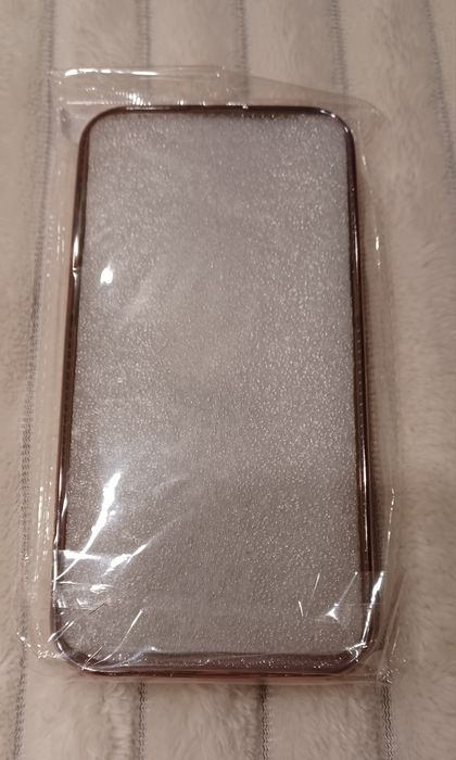 Etui BROKATOWE CLEAR SHINE MagSafe do Apple iPhone 15 Pro (6.1")