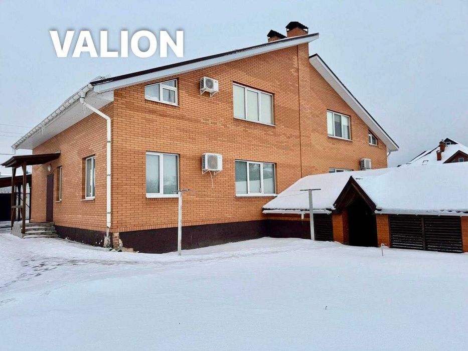 Продається ЦЕГЛЯНИЙ Будинок 166 кв.м з ремонтомна 7 сотках