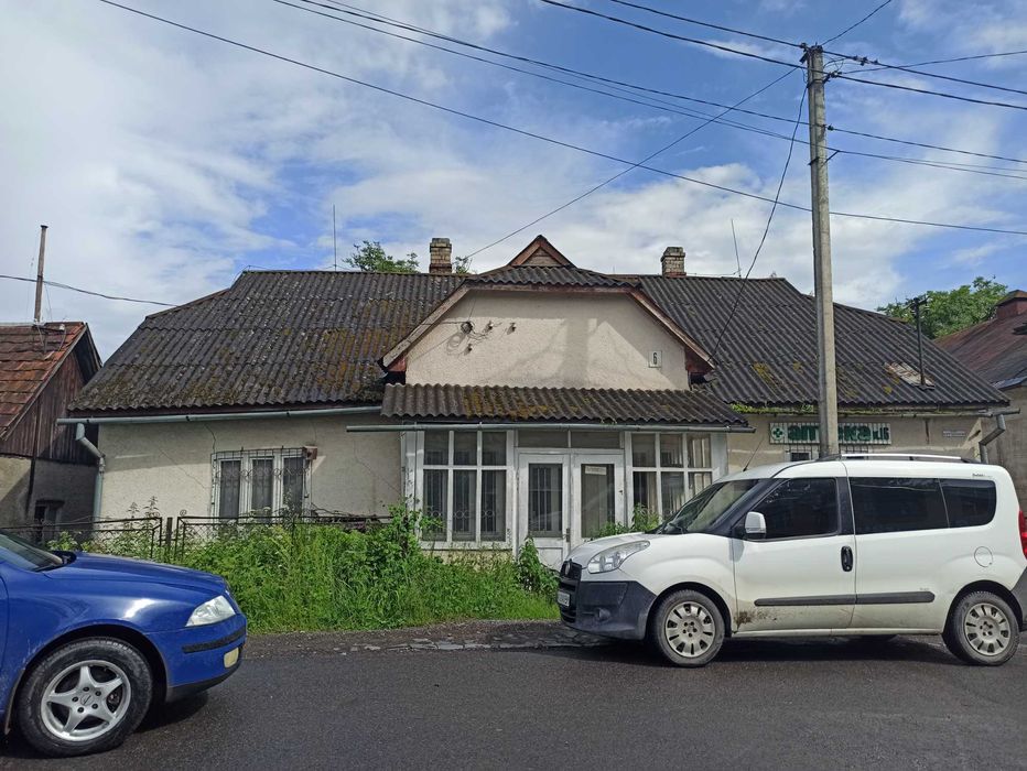 Одноповерхова будівля 137.48 м2, 0.03 га, Великий Бичків, в. Крушник 6