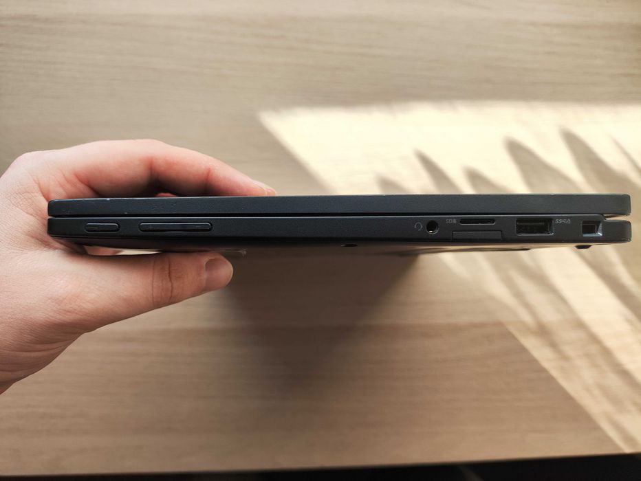Dell Latitude 7390 2in1 laptop