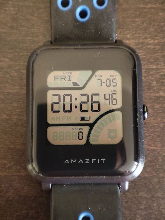 Amazfit Bip Black — фітнес-трекер