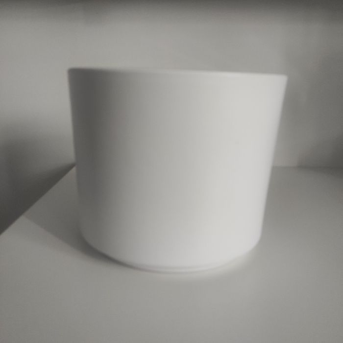 Osłonka na doniczkę biała ceramiczna