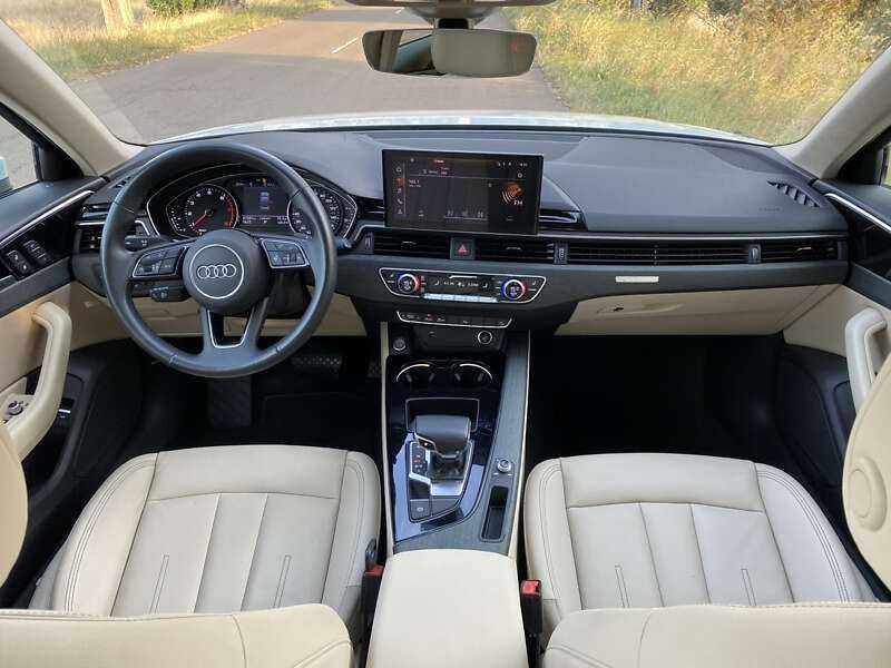 Audi A4 B9 2021 Quattro