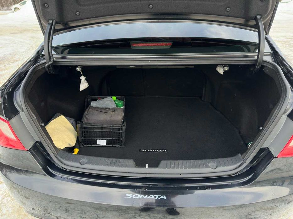 Продам Hyundai Sonata 2013