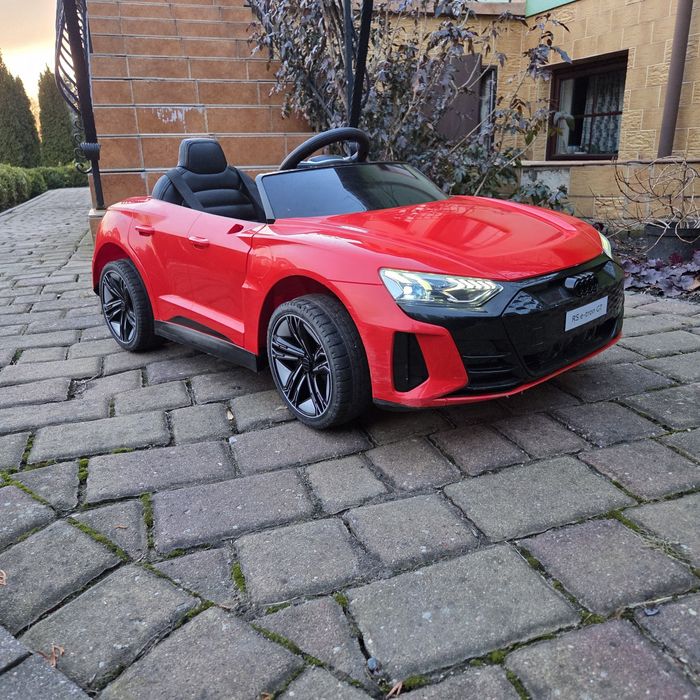 Audi RS GT - na akumulator