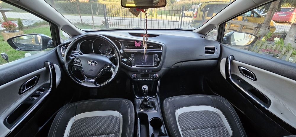 Kia ceed 1.6 gdi 12-18 lift kolor 1M