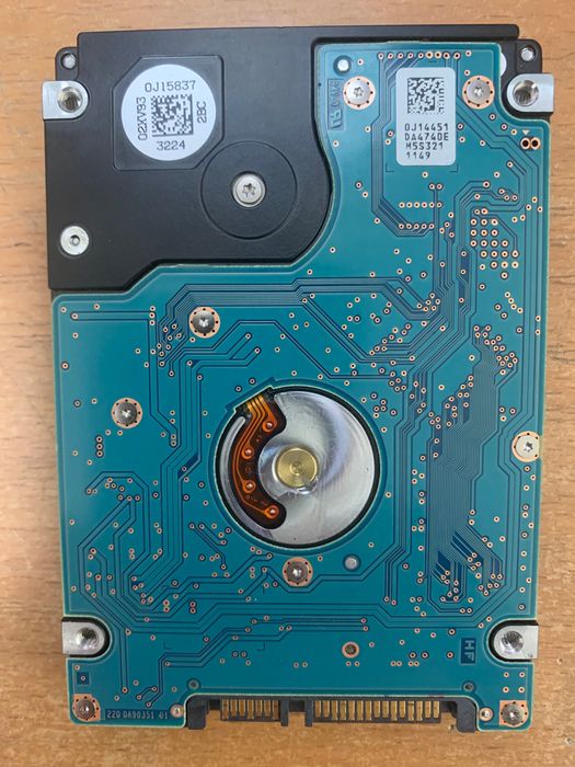 Жесткий диск Hitachi HGST HTS541075A9E680 (Travelstar 5K1000)