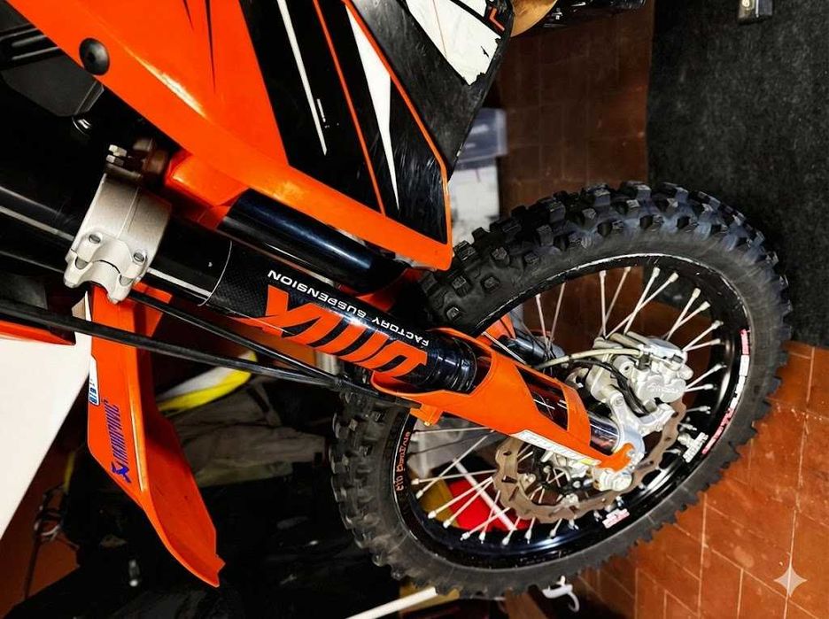 Esta é mota da tua vida!!  KTM 690 Enduro de 2009
