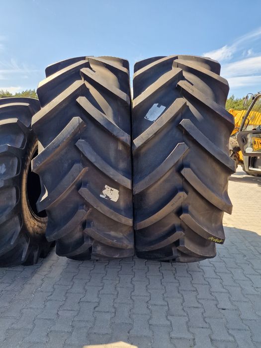 OPONY 800/70R42 Mitas