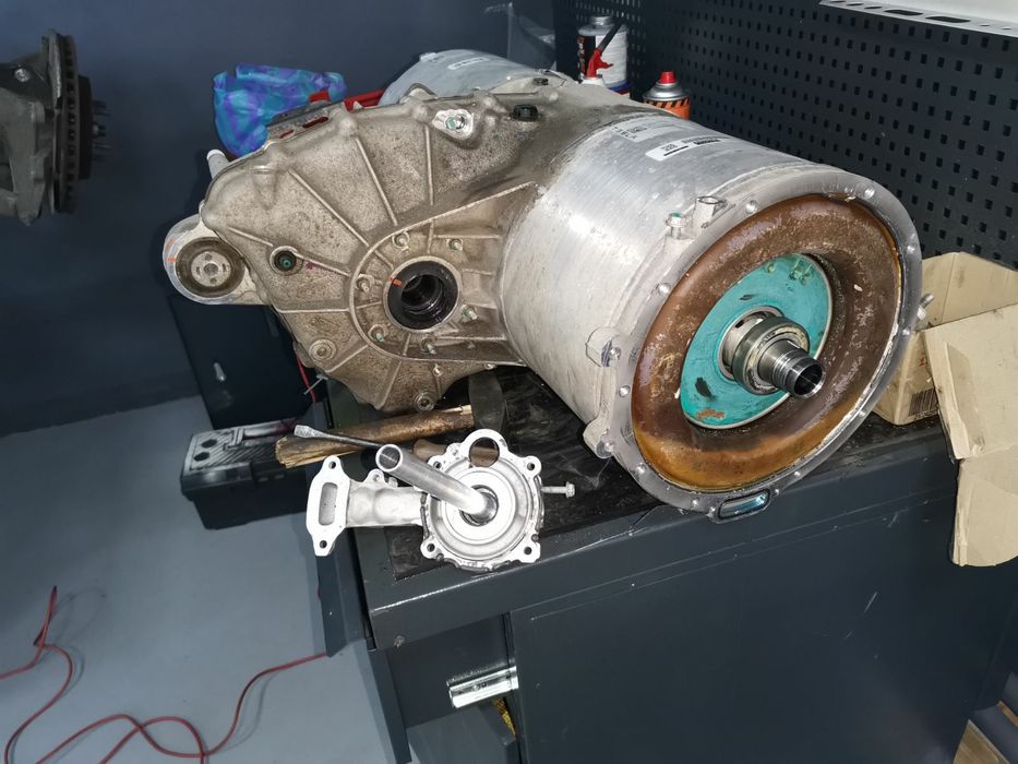 Оригинальний тефлоновий сальник ротору двигуна Tesla 1002713-02-D