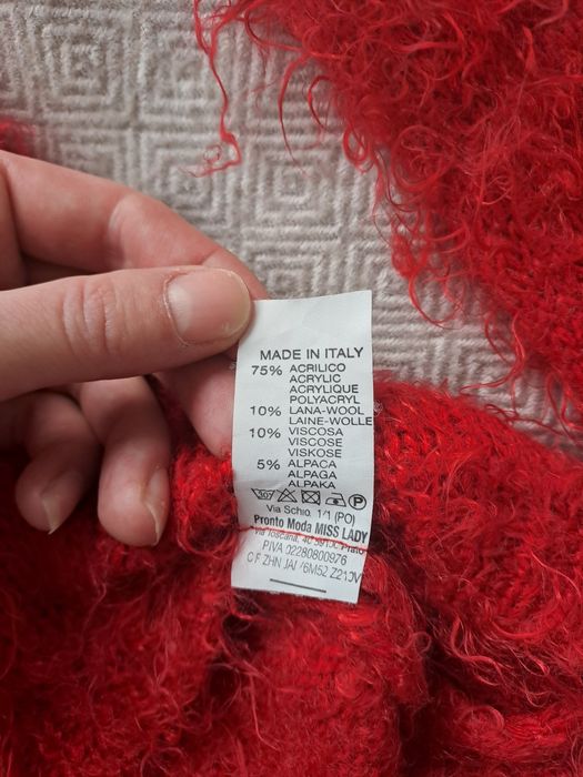 Sweterek czerwony made in italy wełna