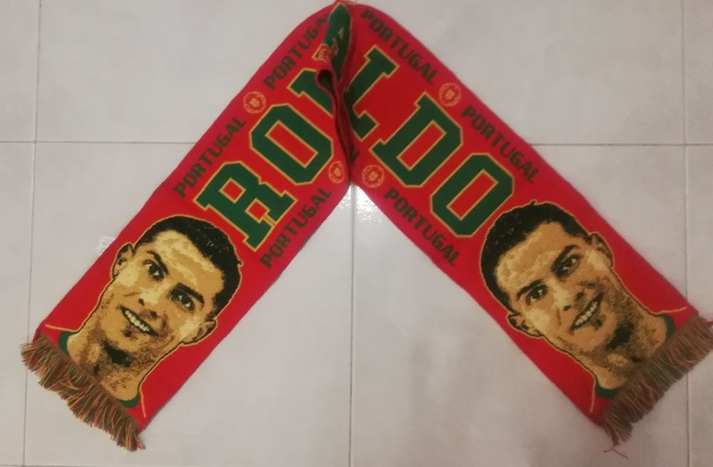 Cachecol Ronaldo Novo nunca usado