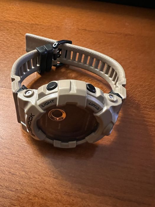 SPRZEDAM ZEGAREK G-SHOCK GBD-800