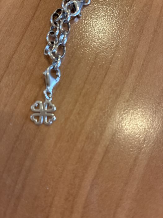 Zawieszka charms Apart