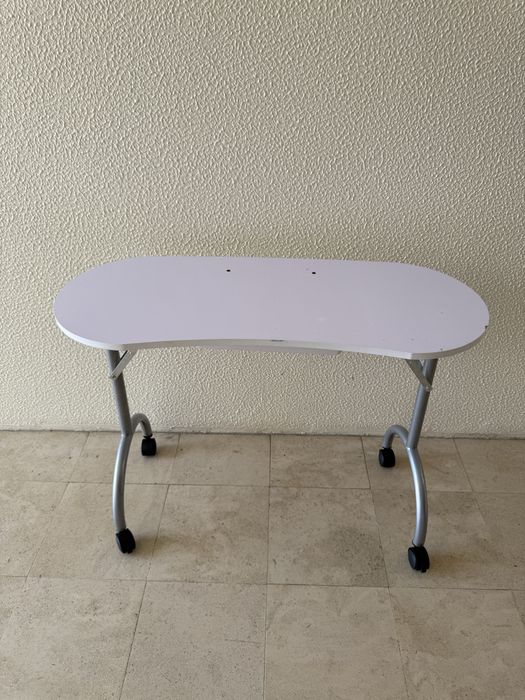 Mesa para unhas