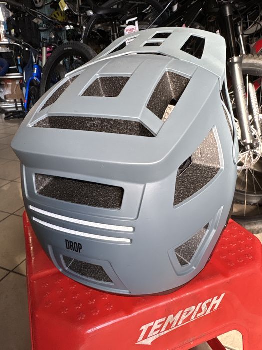 Kask DH Force Drop, rozmiar 58-61.