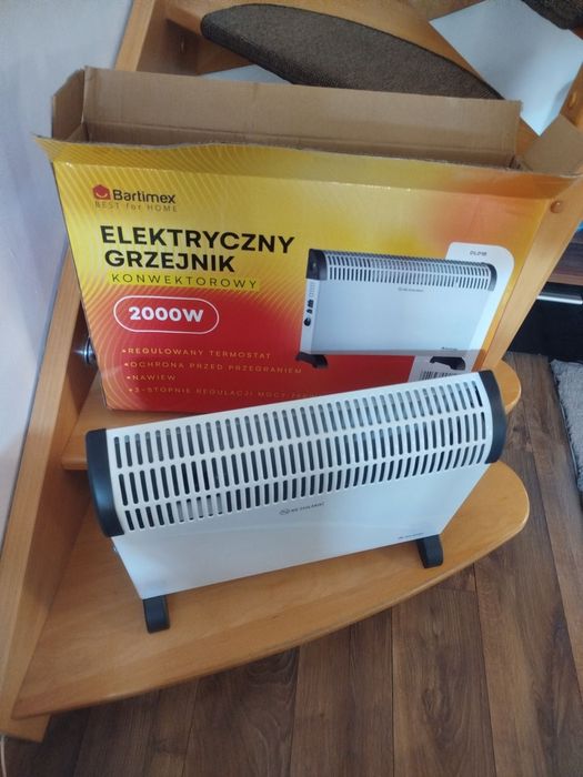 Grzejnik konwektorowy elektryczny
