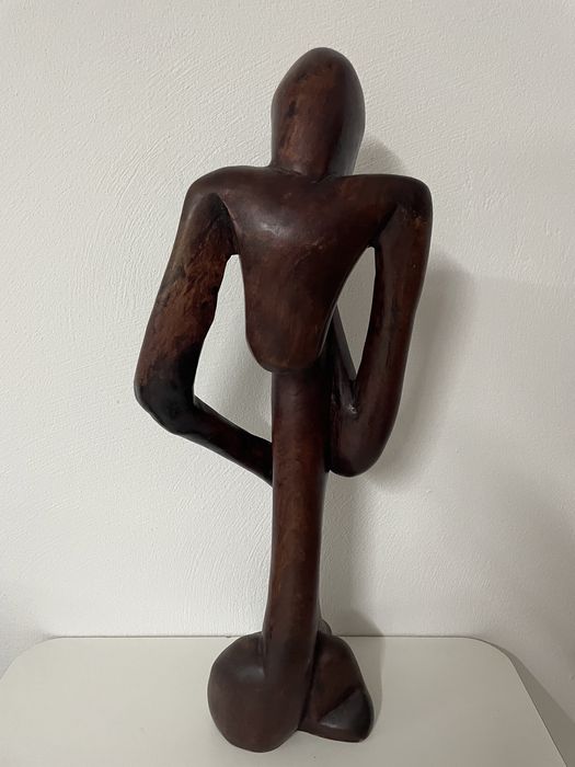 2 Estatuetas de madeira