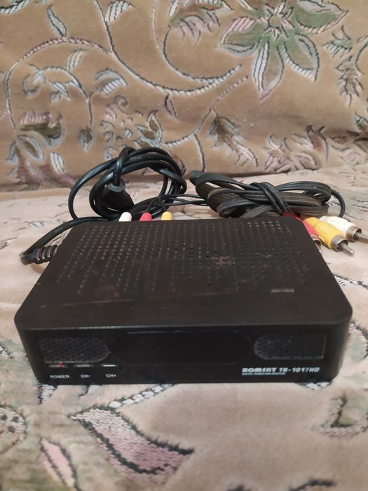 Продаю тюнер Т - 2