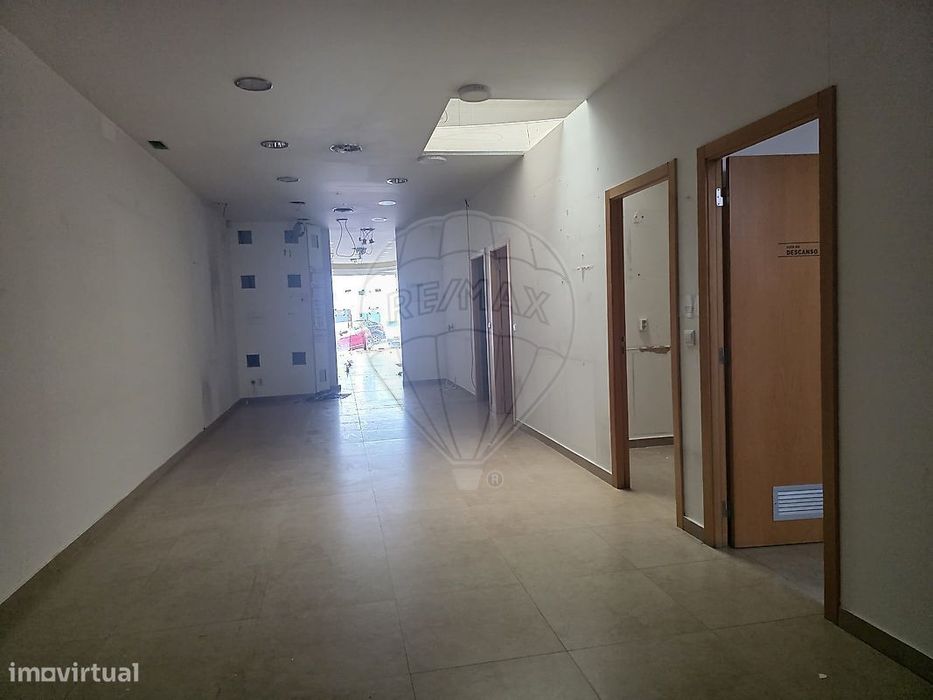 Loja  para arrendamento