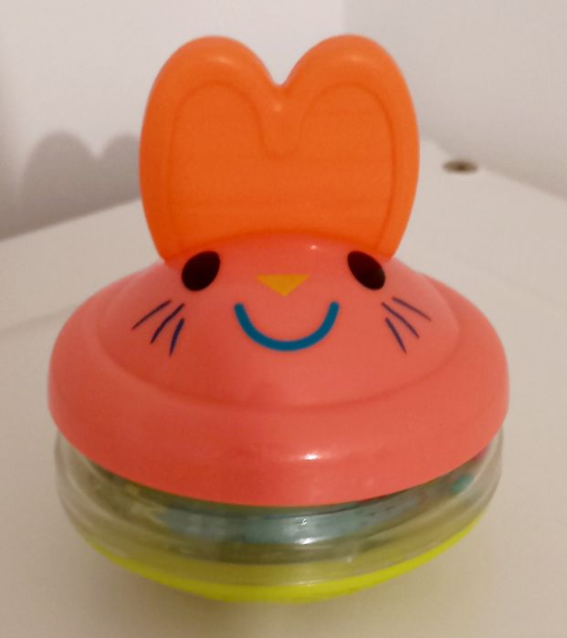 Playskool kiwaczek wańka wstańka grzechotka sprężynka bączek królik