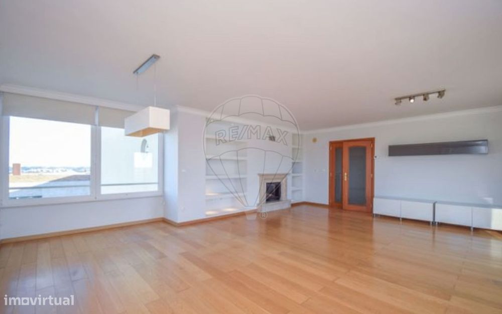 Apartamento T3 para arrendamento