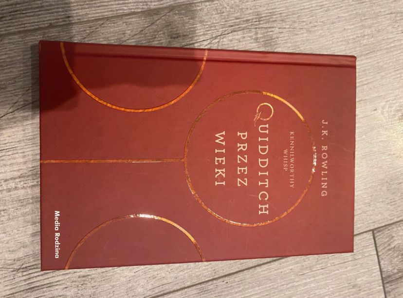 Książka "Quidditch Przez Wieki"