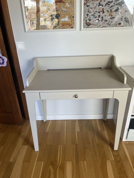 Stolik biurko toaletka Lommarp Ikea