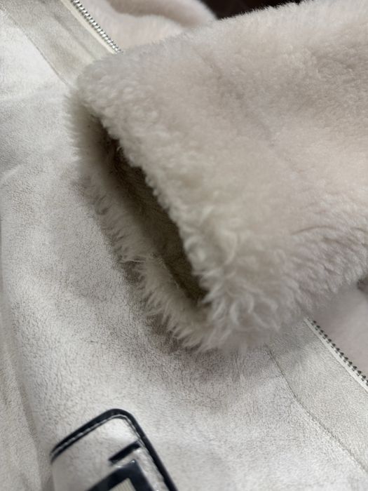 Натуральна зі шерсть 100% дубльонка.