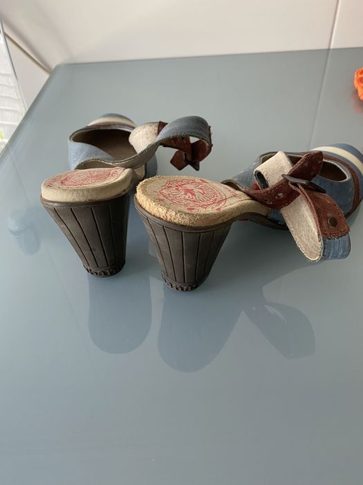 Cubanas em azul n°37