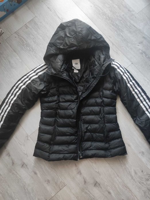Adidas puchowa S kurtka zimowa