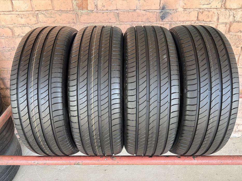 Комплект НОВИХ літніх шин 215/55R17 Michelin Primacy4