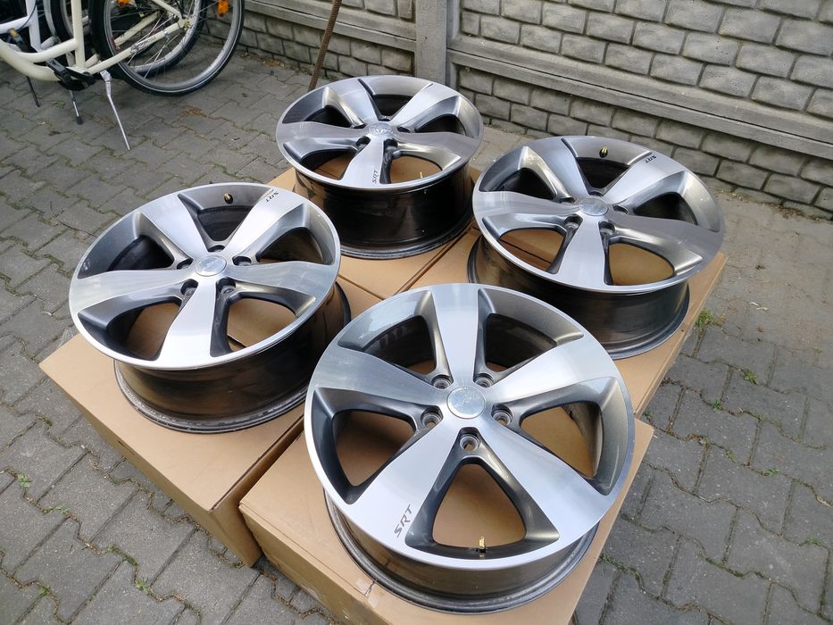 Felgi Jeep 20 bardzo ładne proste zadbane
