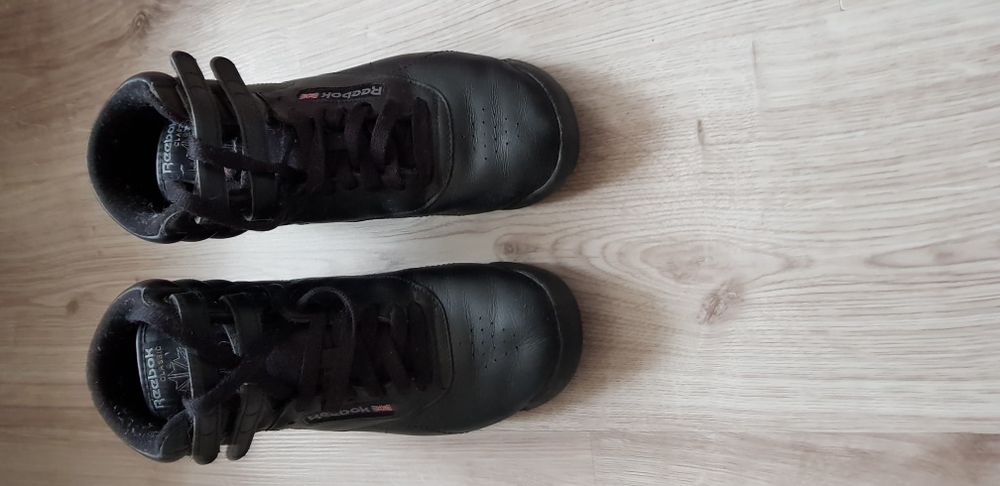 Sprzedam adidasy Reebok rozm 38,5