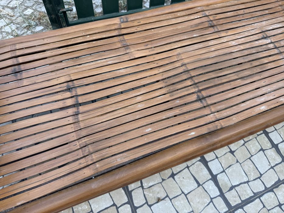 Banco de cana usado